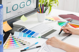 How to Become a Graphic Designer